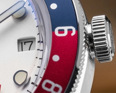 Zegarek kwarcowy Addiesdive 2044 | Pepsi 20 Bar GMT Zegarek kwarcowy Addiesdive 2044 | Pepsi 20 Bar GMT