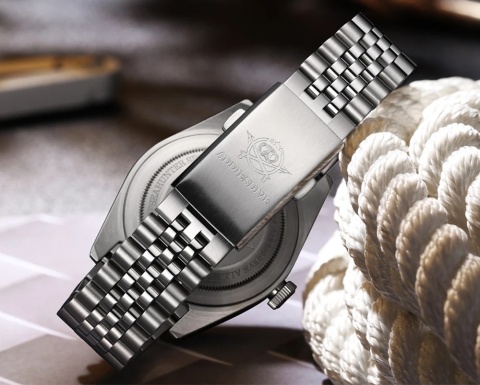 Zegarek kwarcowy Addiesdive 2044 | Pepsi 20 Bar GMT Zegarek kwarcowy Addiesdive 2044 | Pepsi 20 Bar GMT